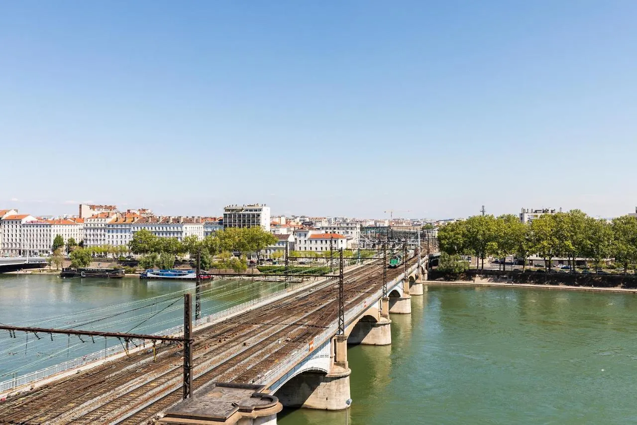 Dify Le Quai Perrache Apartment Lyon France